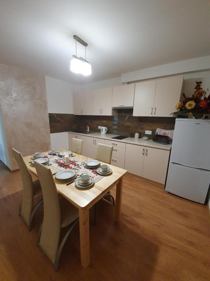 Mrowca Noclegi Pokoje Goscinne Gronkow Exterior foto